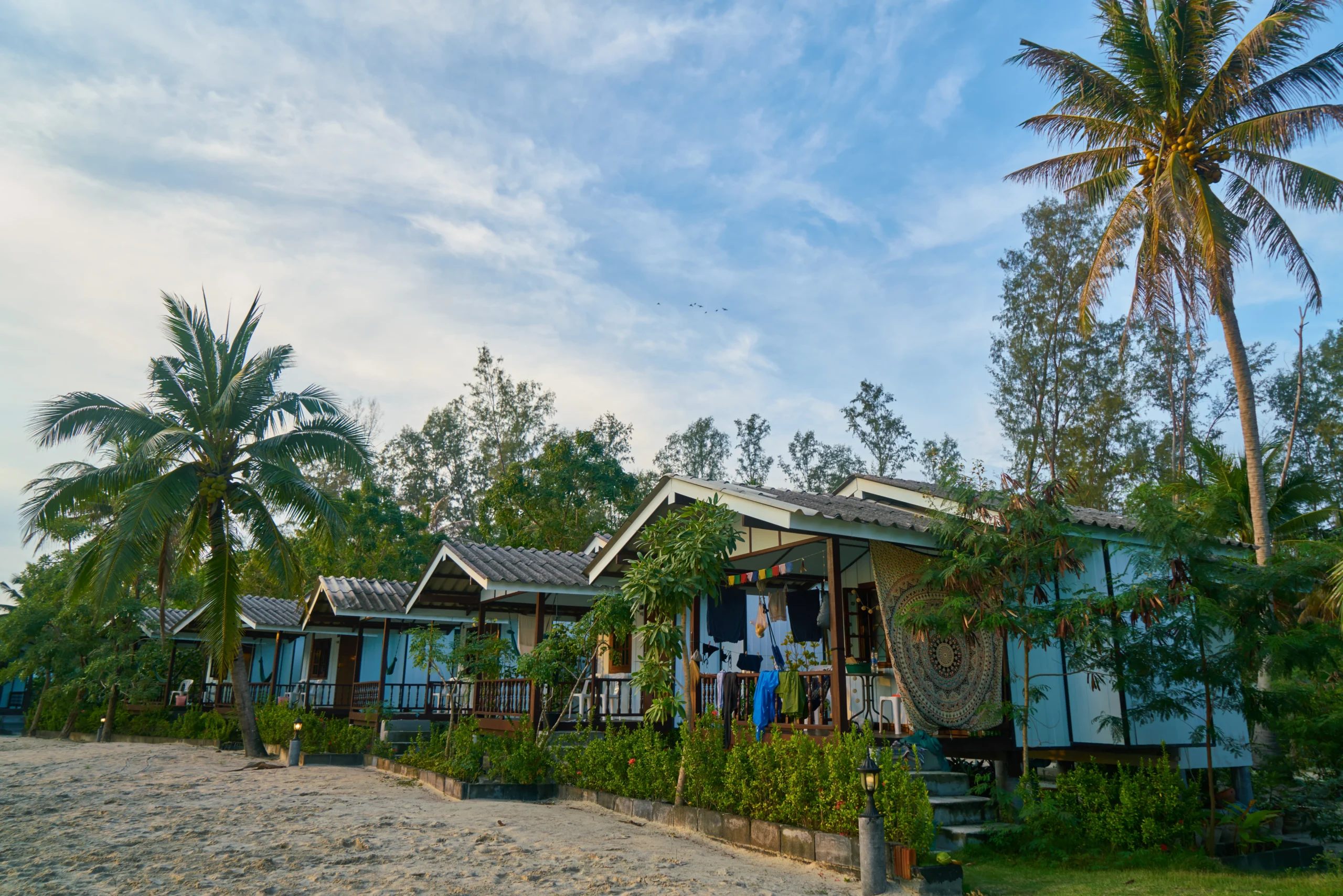 beach-blue-sky-holiday-morning-landscape